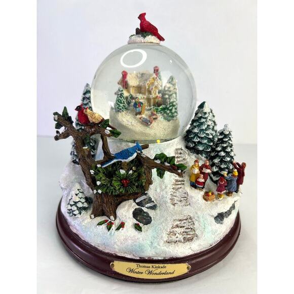Bradford Exchange Thomas Kinkade WINTER WONDERLAND Village Musical Snow Globe - Picture 1 of 9